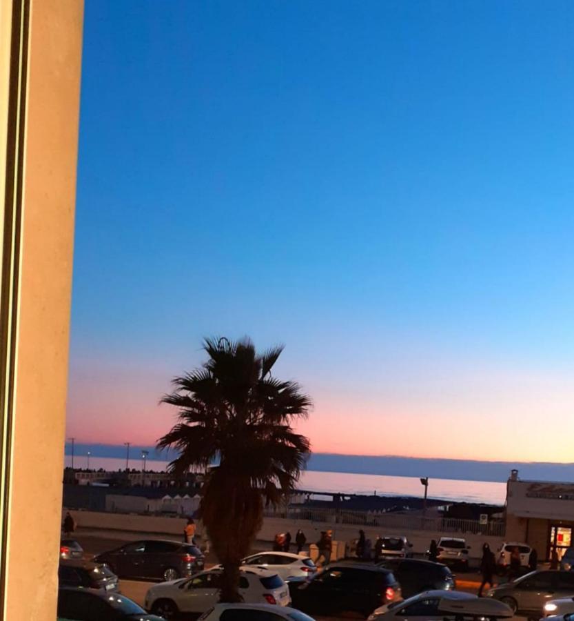 Rome Sea Apartment Lido di Ostia Bagian luar foto