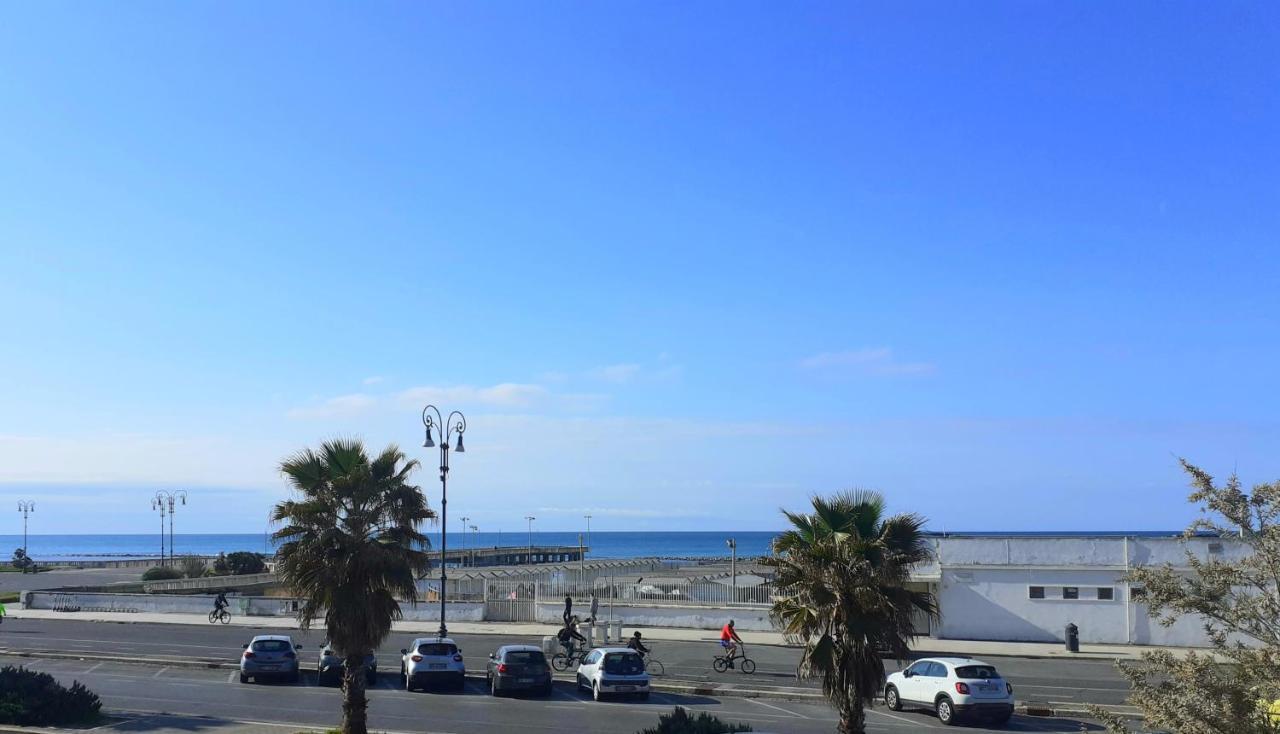 Rome Sea Apartment Lido di Ostia Bagian luar foto
