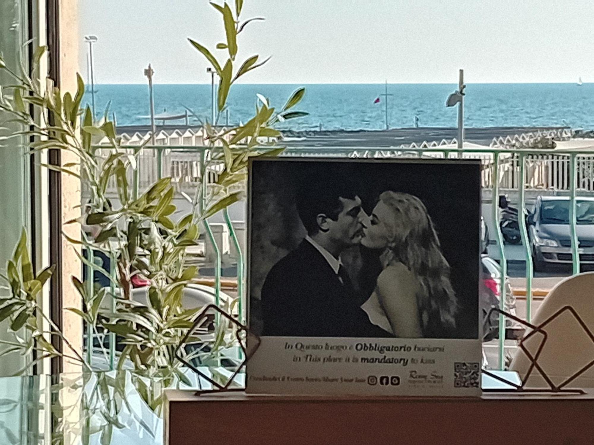 Rome Sea Apartment Lido di Ostia Bagian luar foto