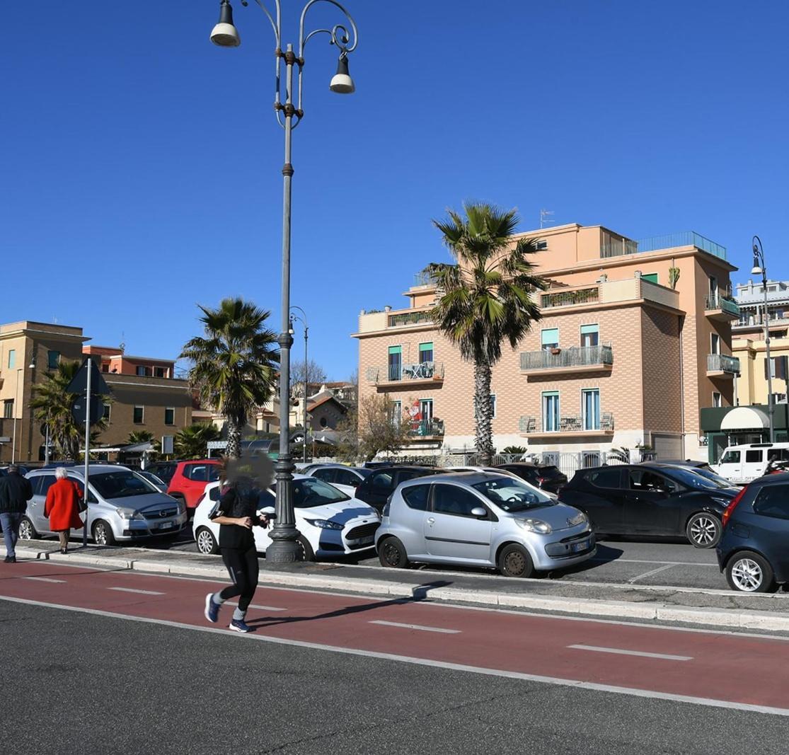 Rome Sea Apartment Lido di Ostia Bagian luar foto